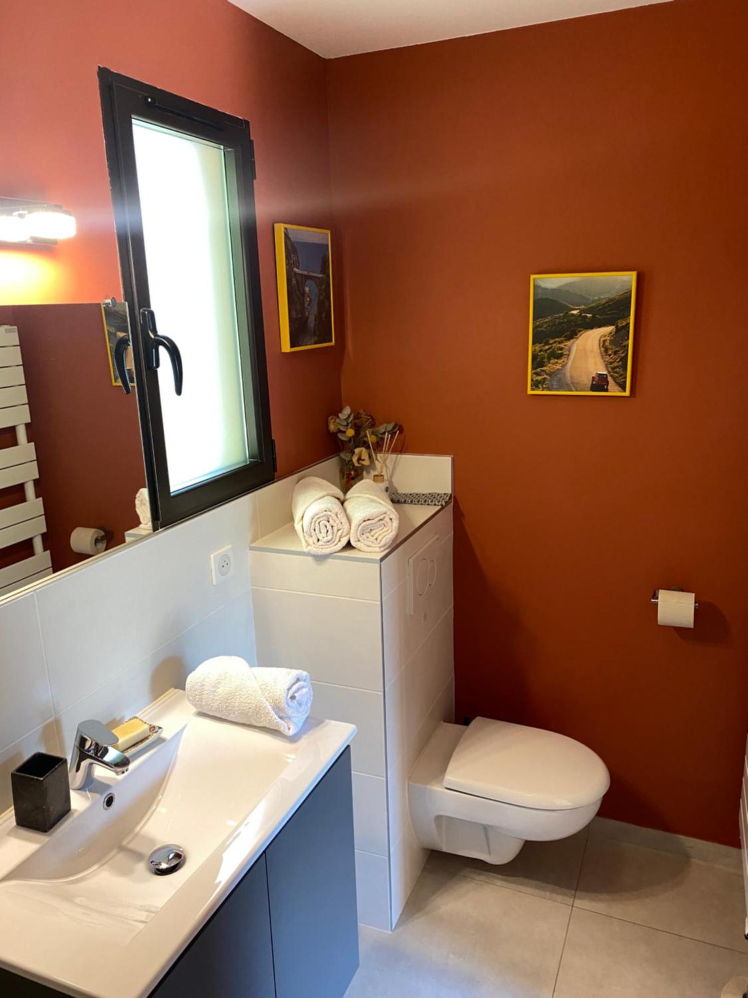 Les Cabanons Panzió Dardilly Kültér fotó
